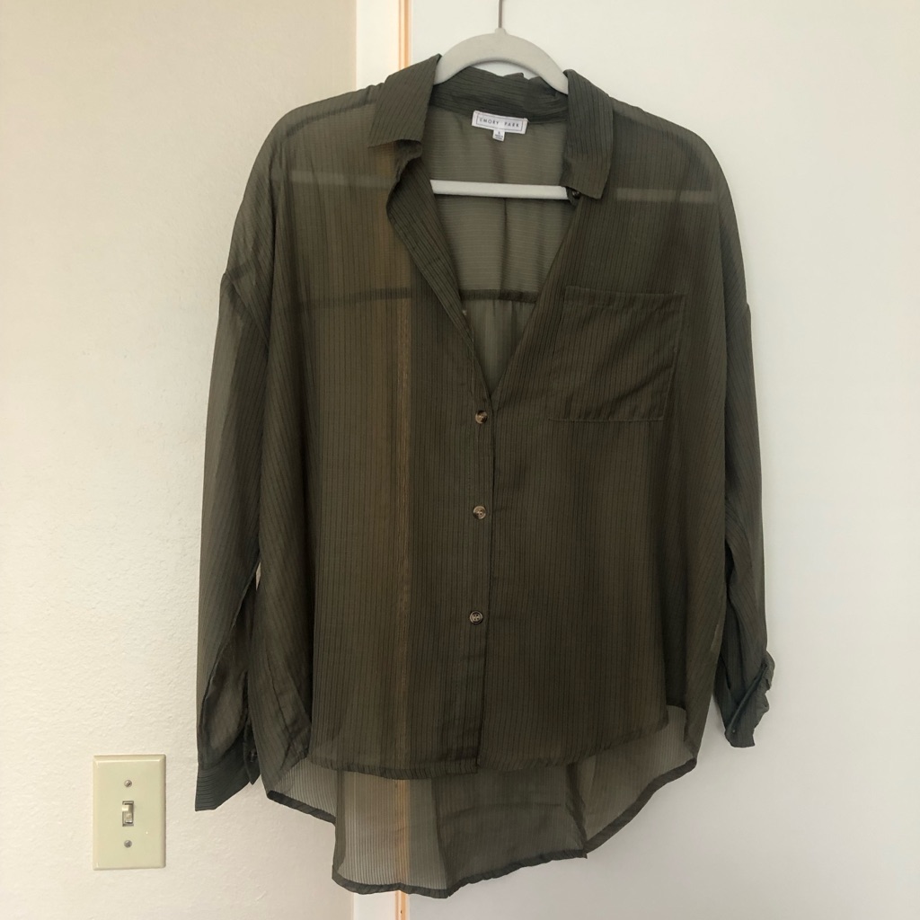 Bnwot Button Down- S